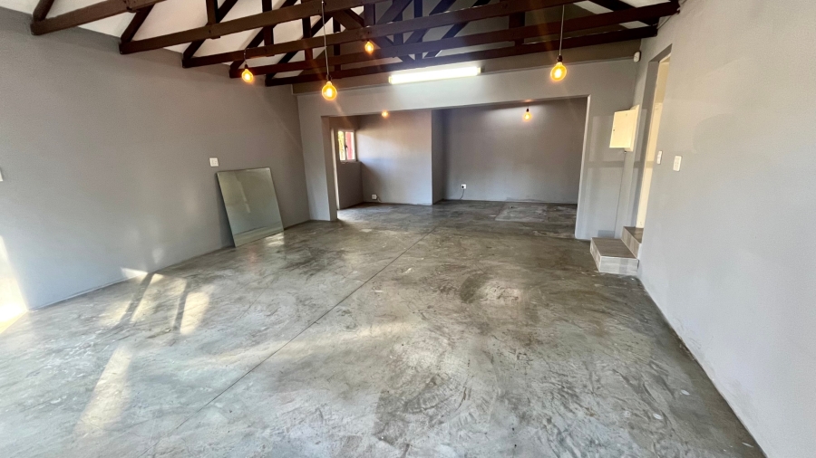3 Bedroom Property for Sale in Flamwood North West